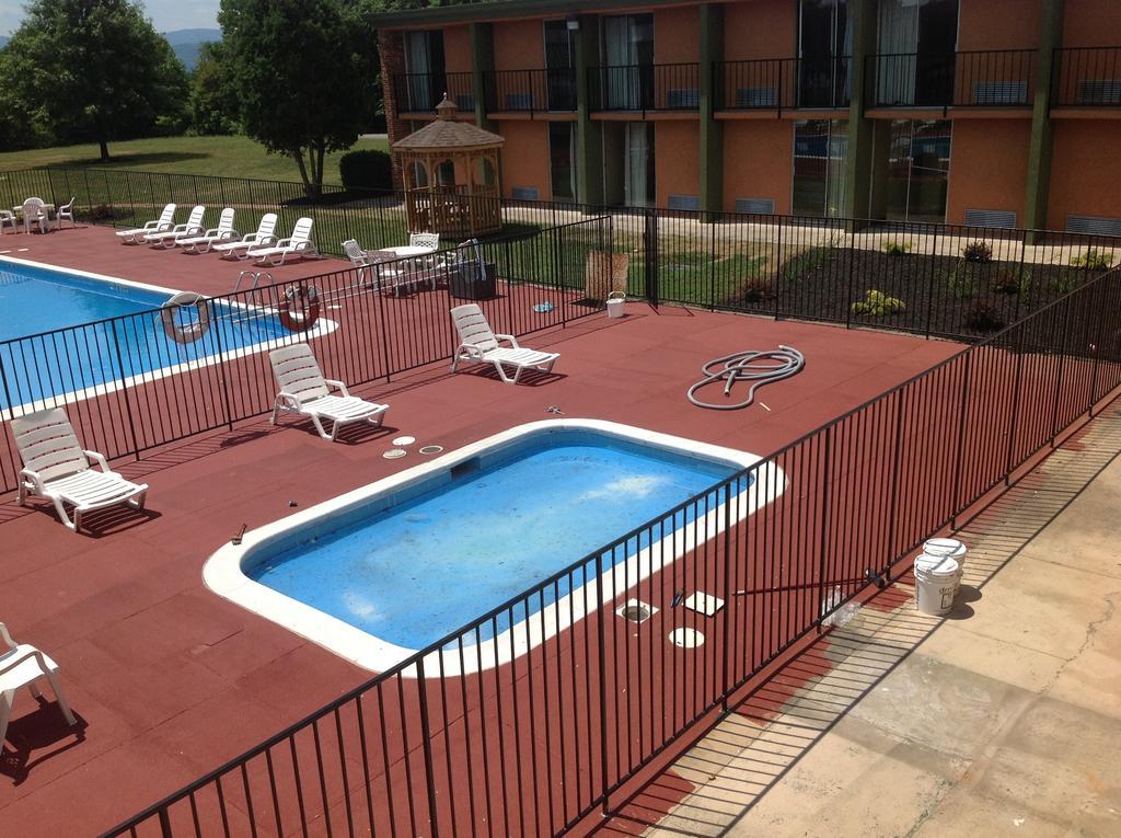 Baymont By Wyndham Salem Roanoke Area Exterior foto