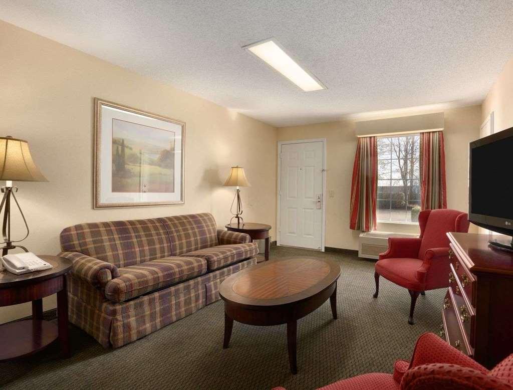Baymont By Wyndham Salem Roanoke Area Quarto foto