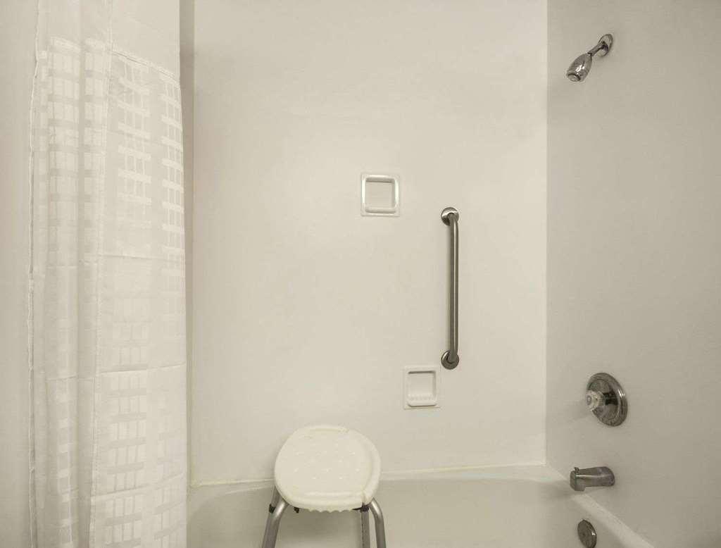 Baymont By Wyndham Salem Roanoke Area Exterior foto
